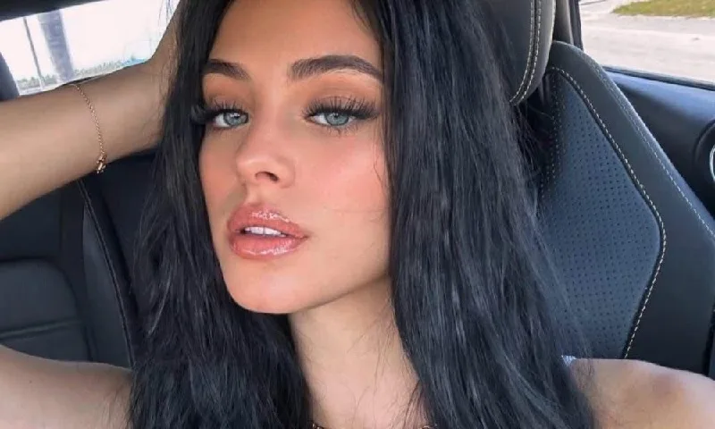 Camilla Araujo Erome