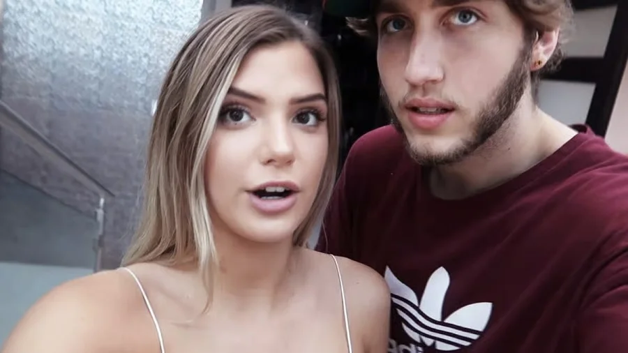 Alissa Violet Relationships and Controversies