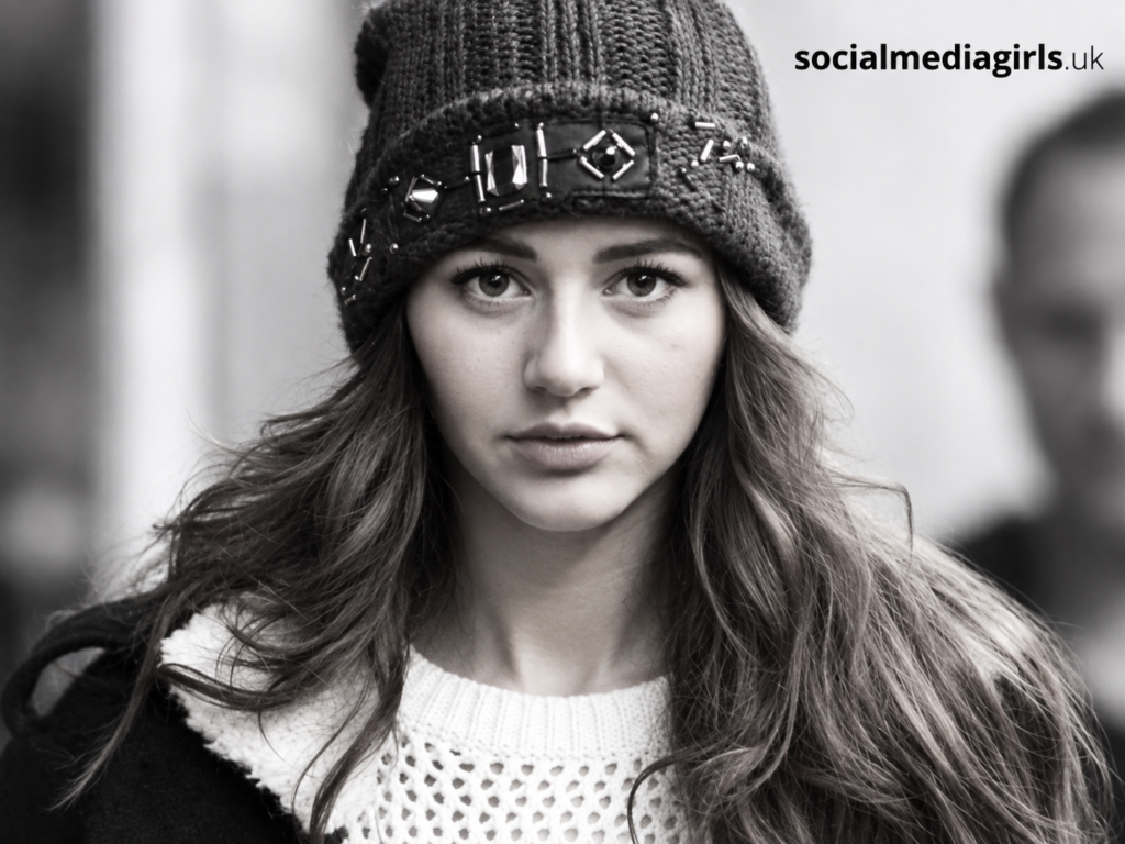 Eleanor Calder Biography